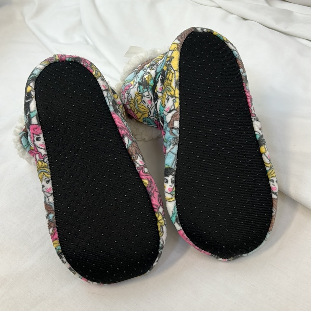 Disney Princess Soft Sherpa Lined Bootie Slipper by Fuzzy Babba Size Women’s S/M - Picture 5 of 12